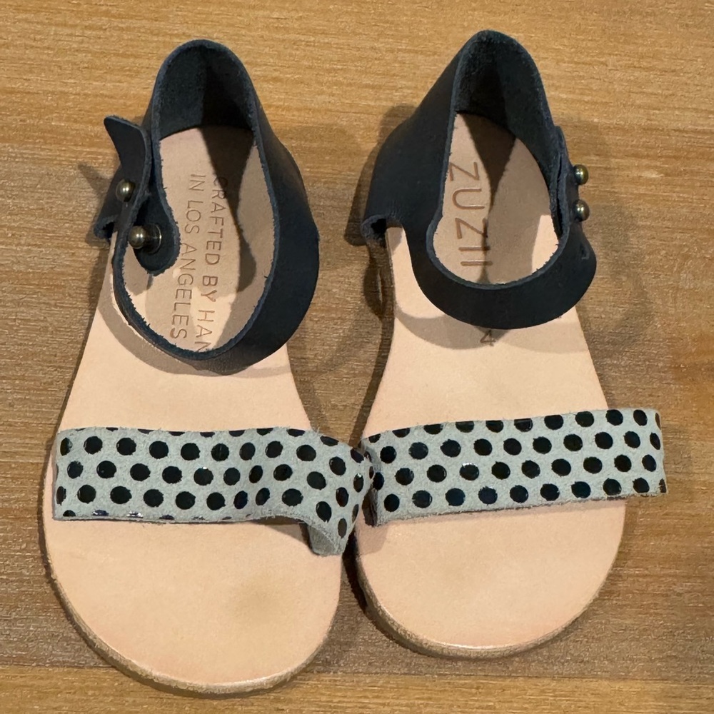 ZUZII Handcrafted in Los Angeles Soft Leather Baby Toddler 4 Sandals Polka Dot
